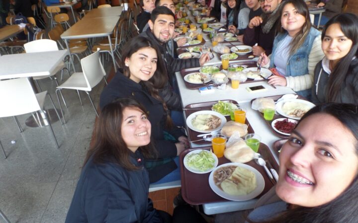 Almuerzo entre delegaciones