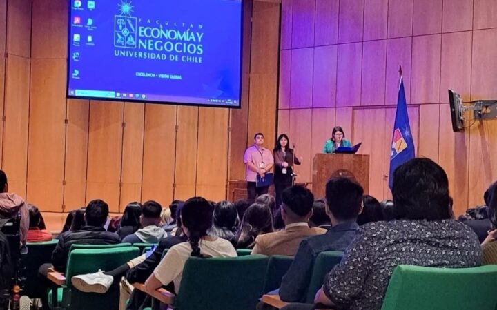Charla en Facultad de Economía y Negocios, U. de Chile
